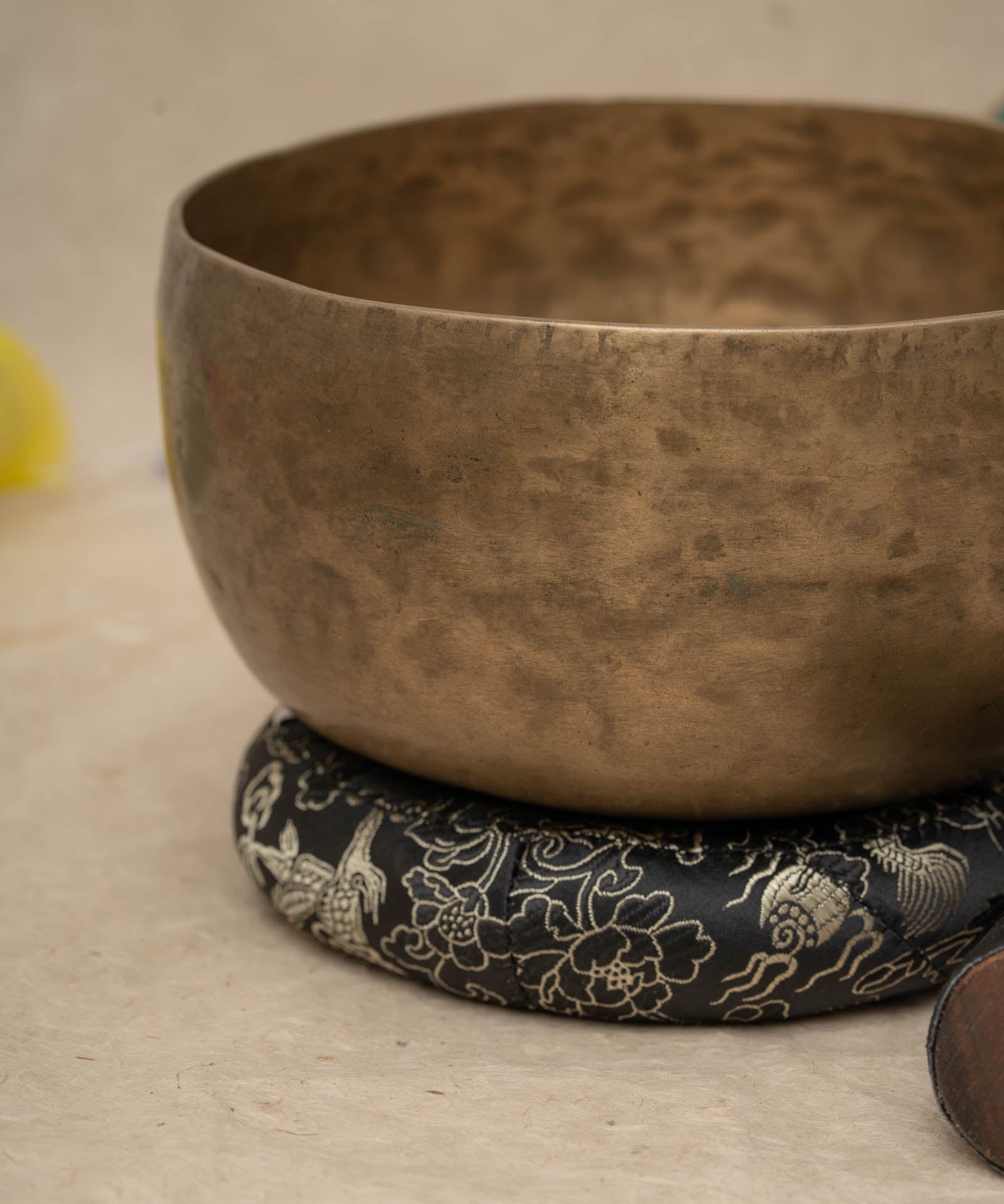 Thadobati Singing Bowl (Lower G3 & Higher C5) - Antique Tibetan Bowl
