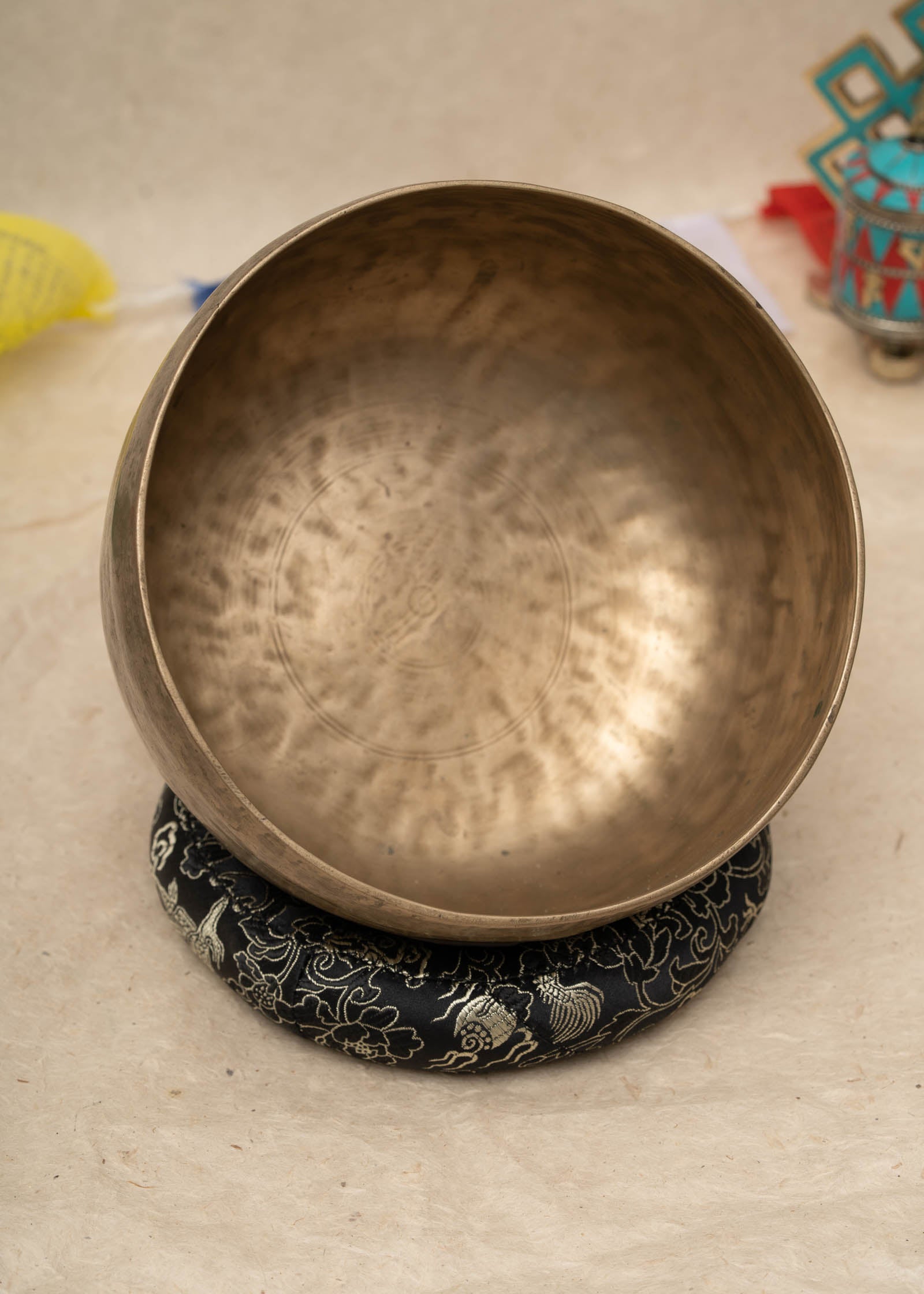 Thadobati Singing Bowl (Lower G3 & Higher C5) - Antique Tibetan Bowl