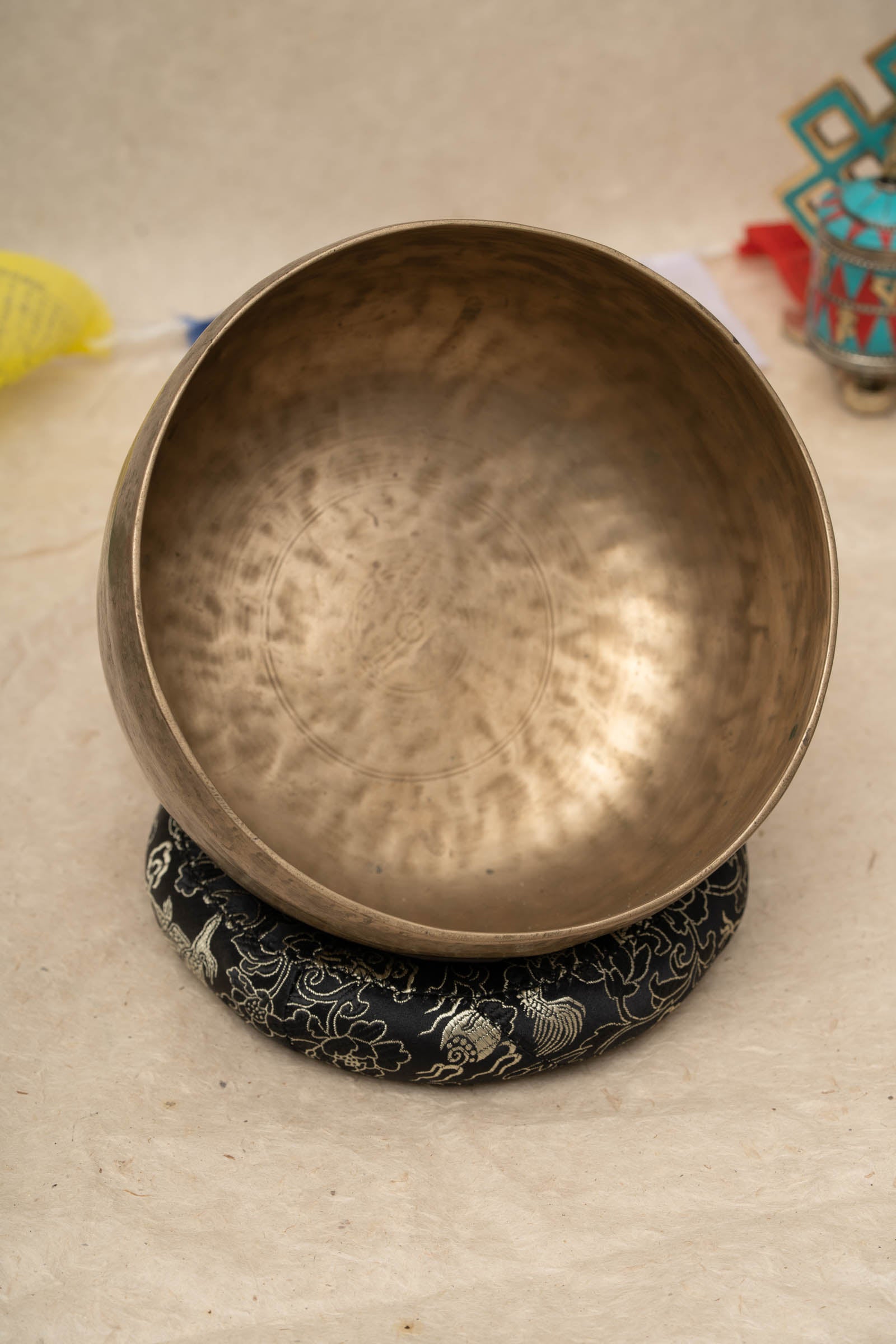 Thadobati Singing Bowl (Lower G3 & Higher C5) - Antique Tibetan Bowl