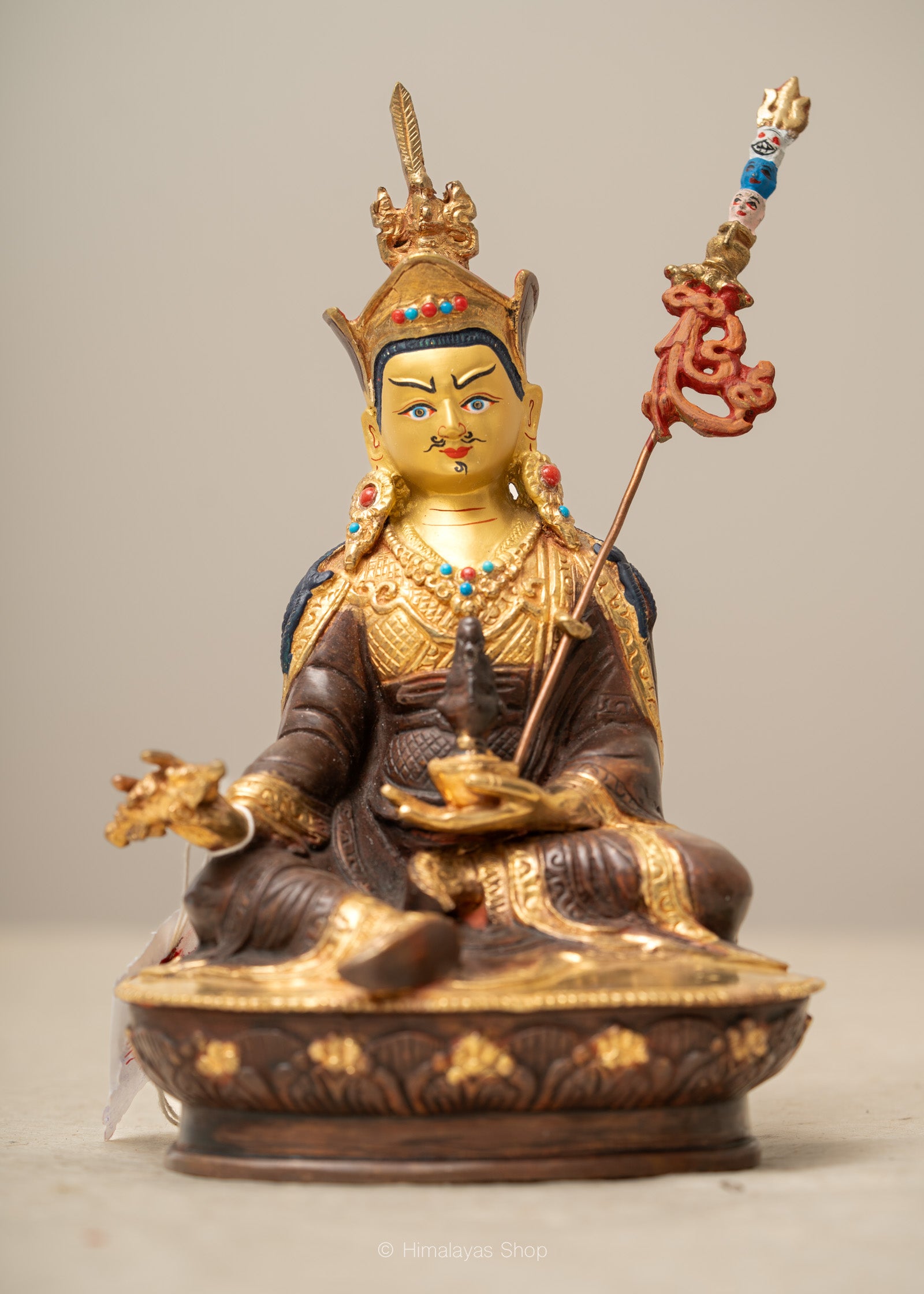 Guru Rinpoche Statue for Prayer and Mediation.