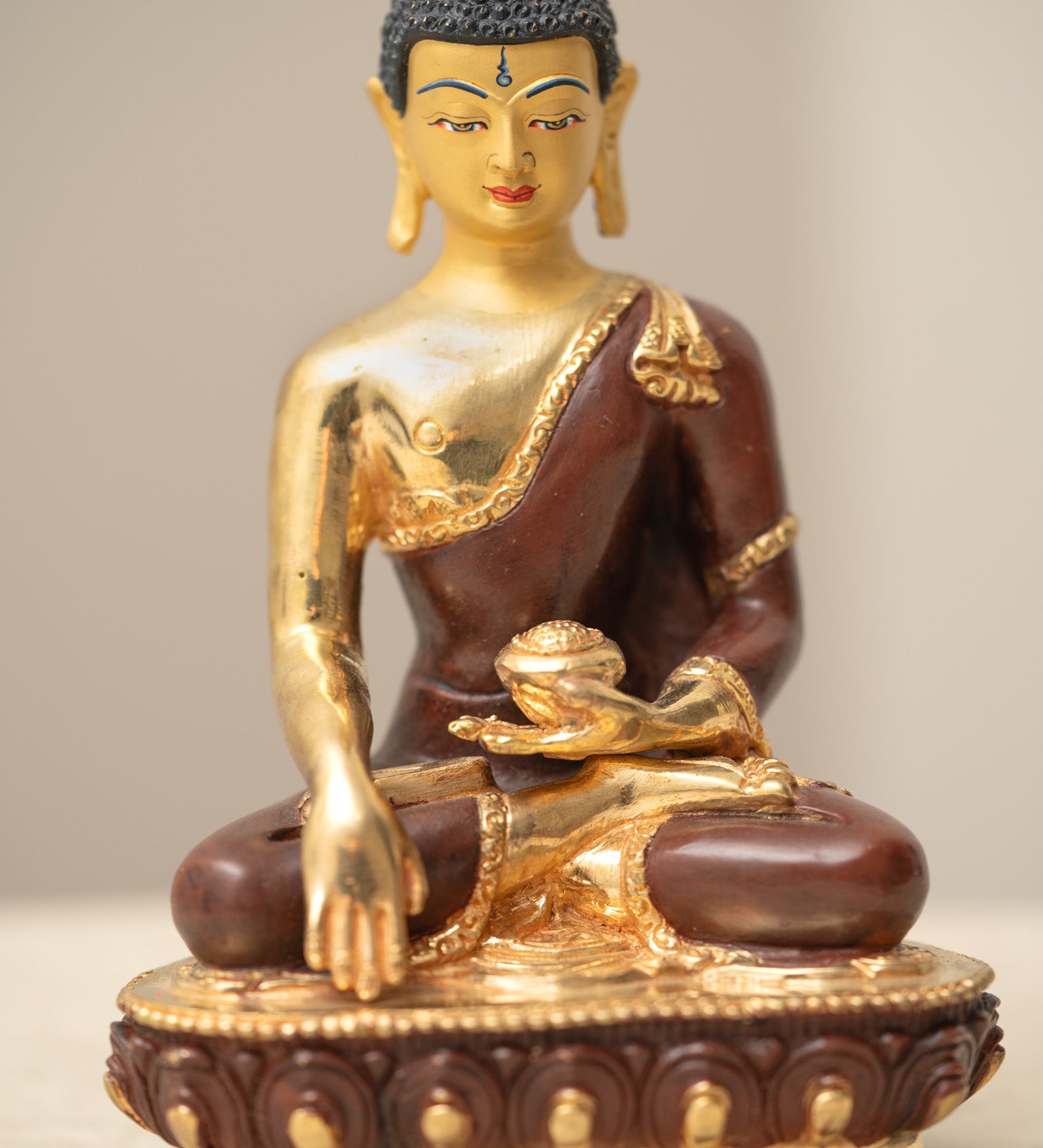 Shakyamuni Buddha Statue - Tibetan Handcrafted Statue