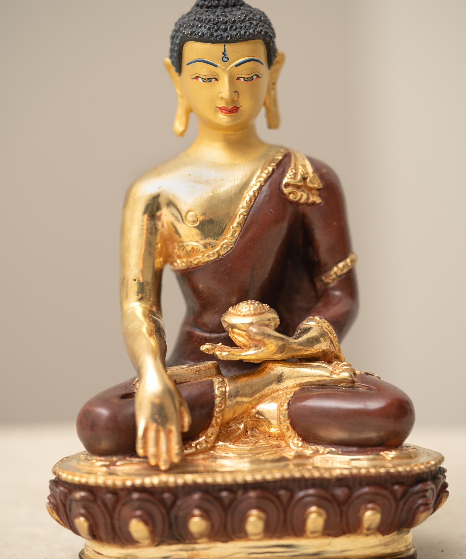 Shakyamuni Buddha Statue - Tibetan Handcrafted Statue