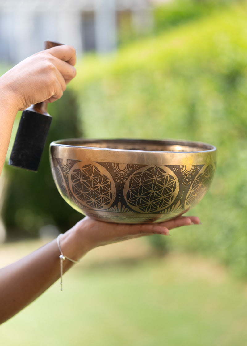  Amitabha Singing Bowl - Tibetan Bowl for meditation practice.