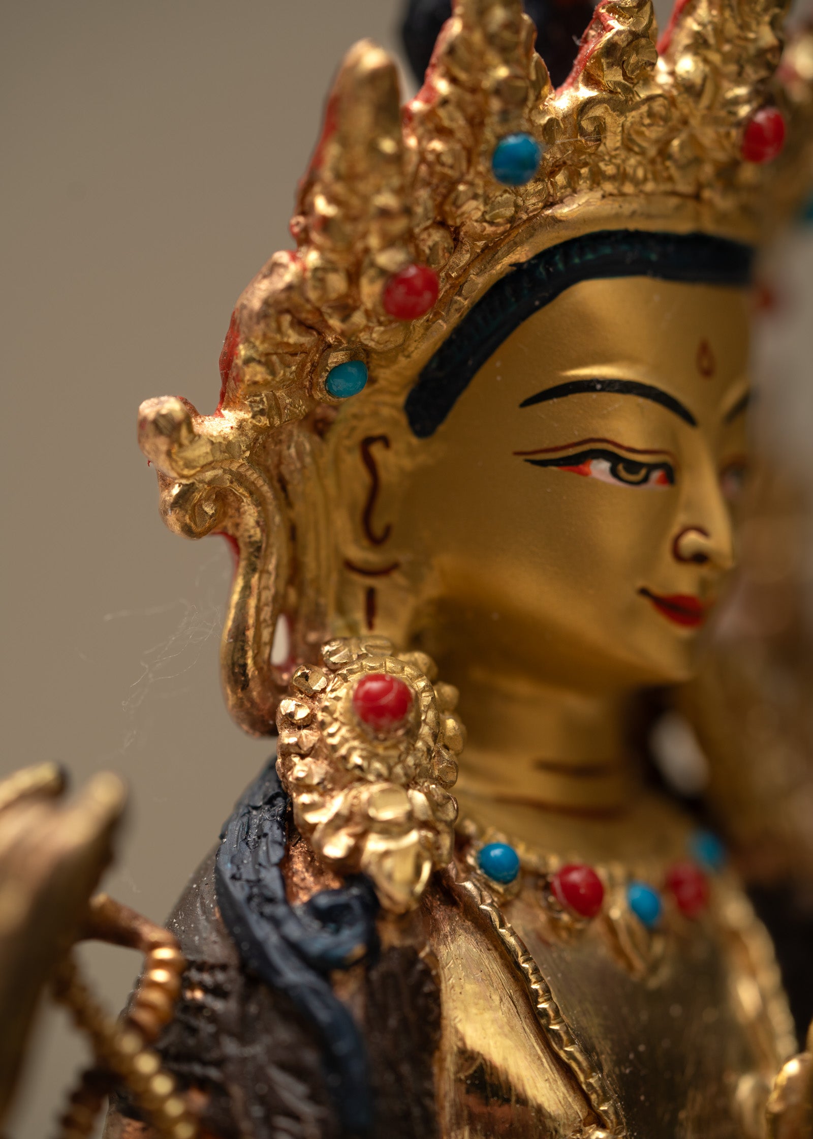 Chengresi Statue - Handcrafted Tibetan statue 