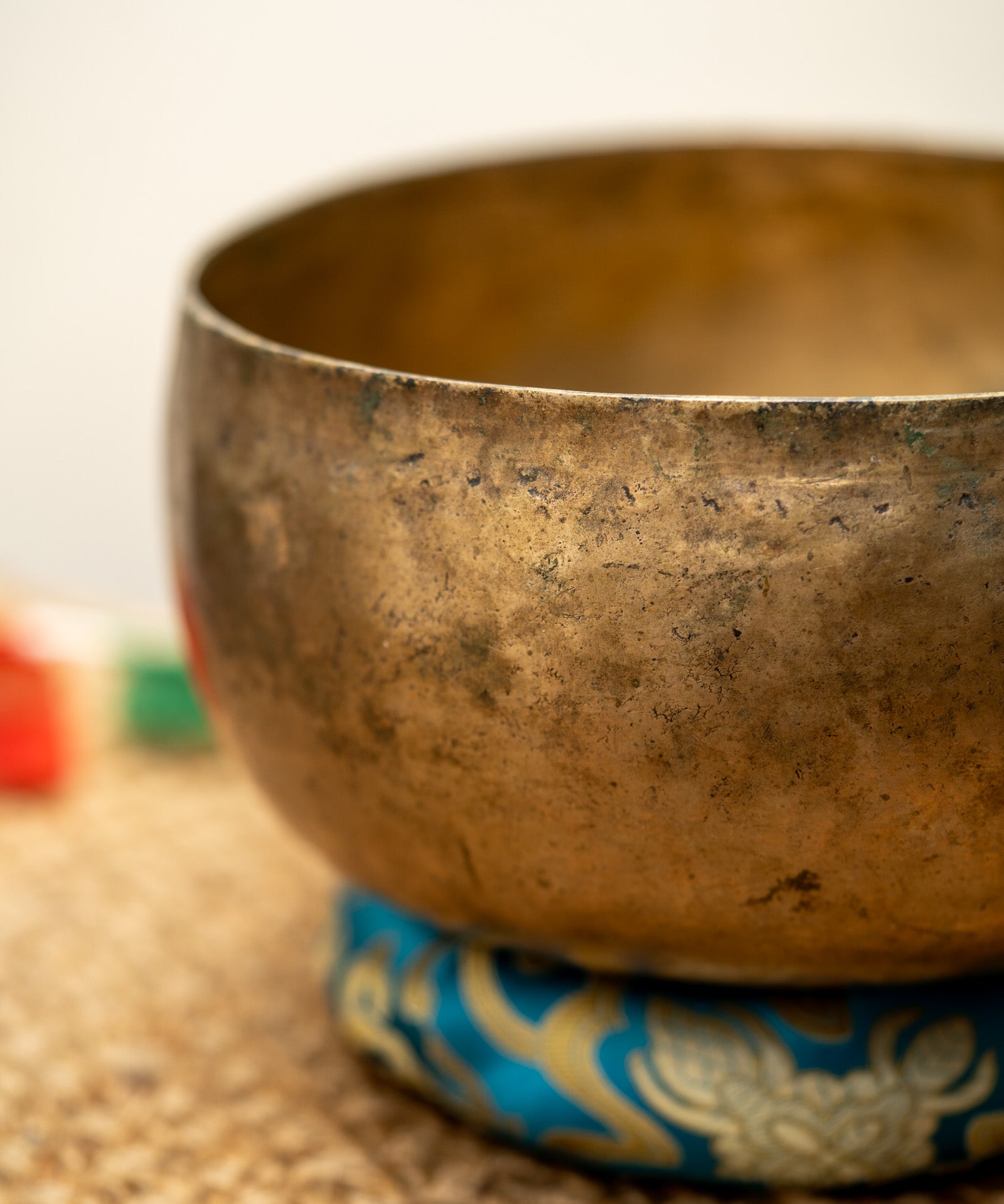 Thadobati Singing Bowl - Handcrafted Tibetan Bowl