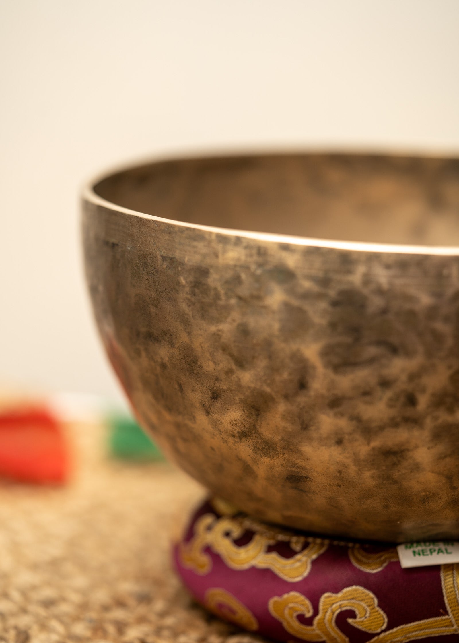 Handcrafted Premium Thadobati Singing Bowl