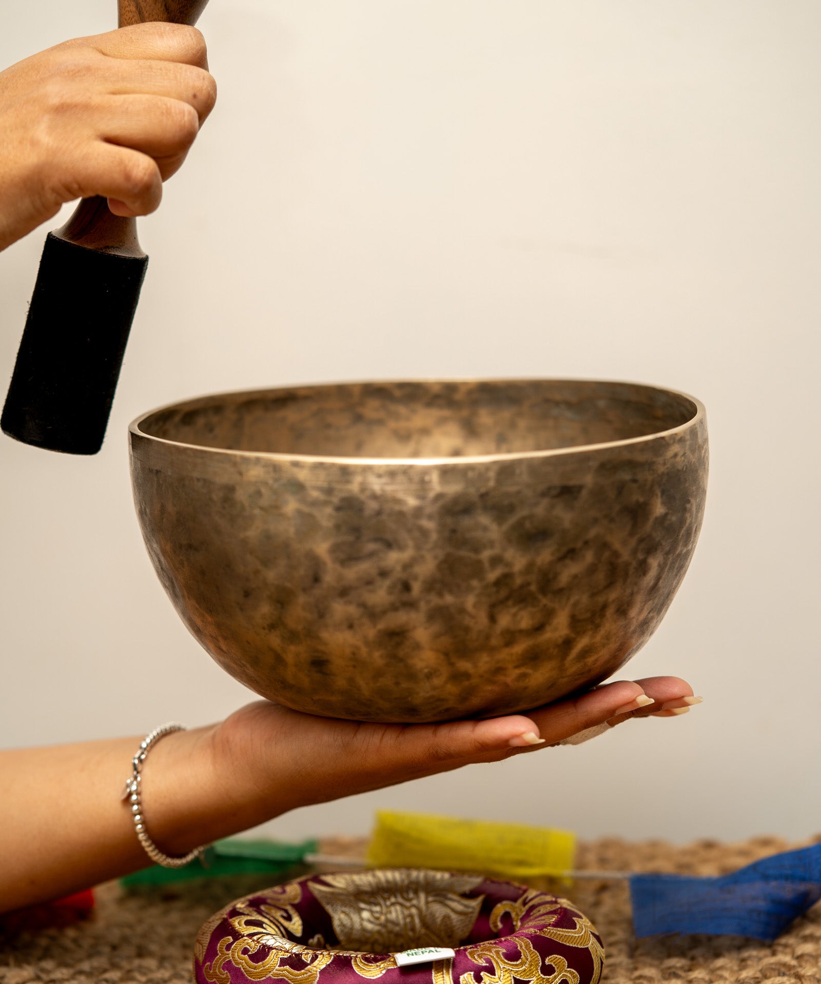 Handcrafted Premium Thadobati Singing Bowl