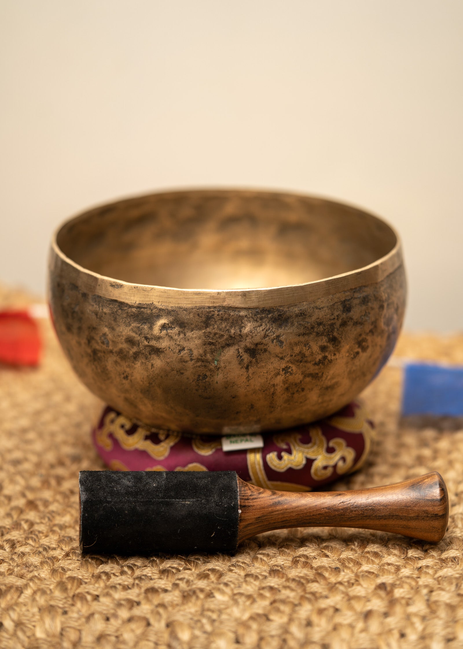 Thadobati Singing Bowl - Professional Therapy Bowl