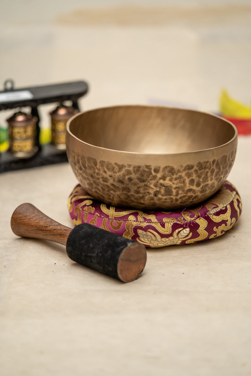 Handmade Singing Bowl for relax and calm