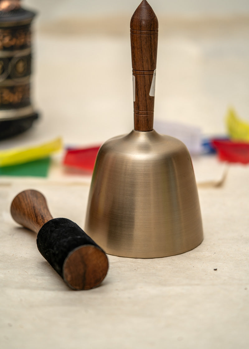 Handle Singing Bowl for professional sound healers