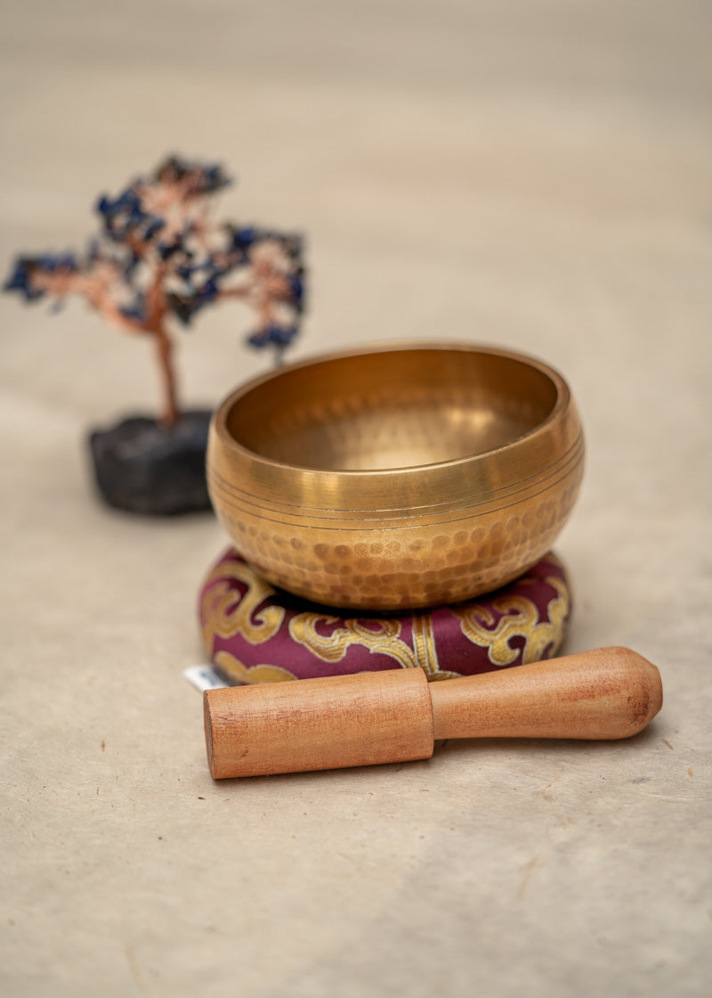 Hand Hammered dotted singing bowl best for gifts