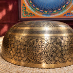 Singing Bowl for healing and meditation. It is also popularly known as Tibetan bowl and meditation bowl . Use it for sound healing, reiki and chakra balance also for meditation.