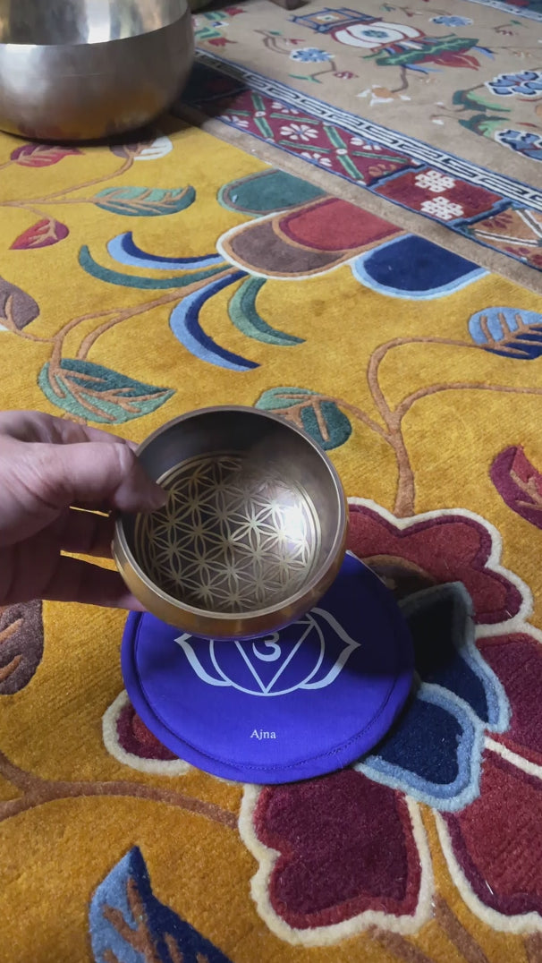 Flower of life Singing Bowl - Tibetan bowl for healing