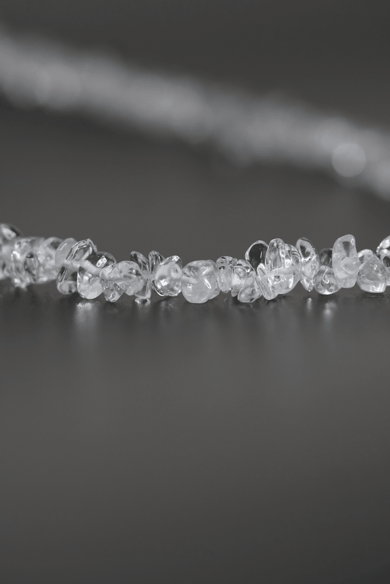 Clear crystal chips necklace for cleansing negative energy