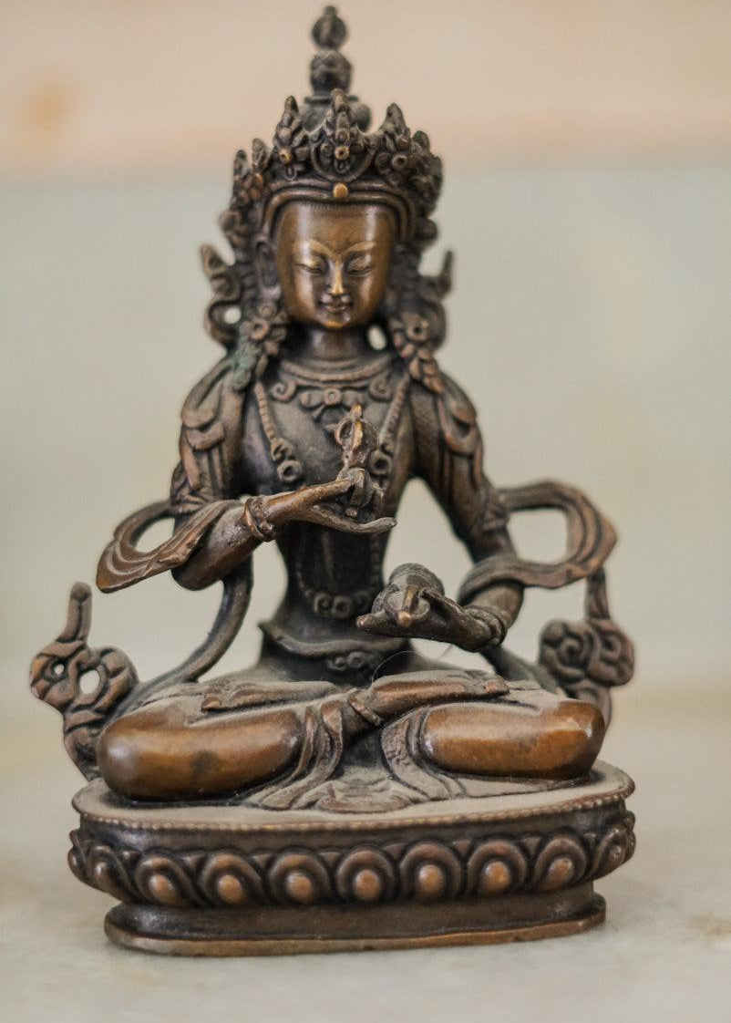 Buy best Oxidized Copper Bajrasattwa Statue for your meditation altar. Statue for positivity. Buy Best Buddha Statue here. Best Buddhist gift or spiritual gifts for your family, friends and loved once. Best gift for decoration