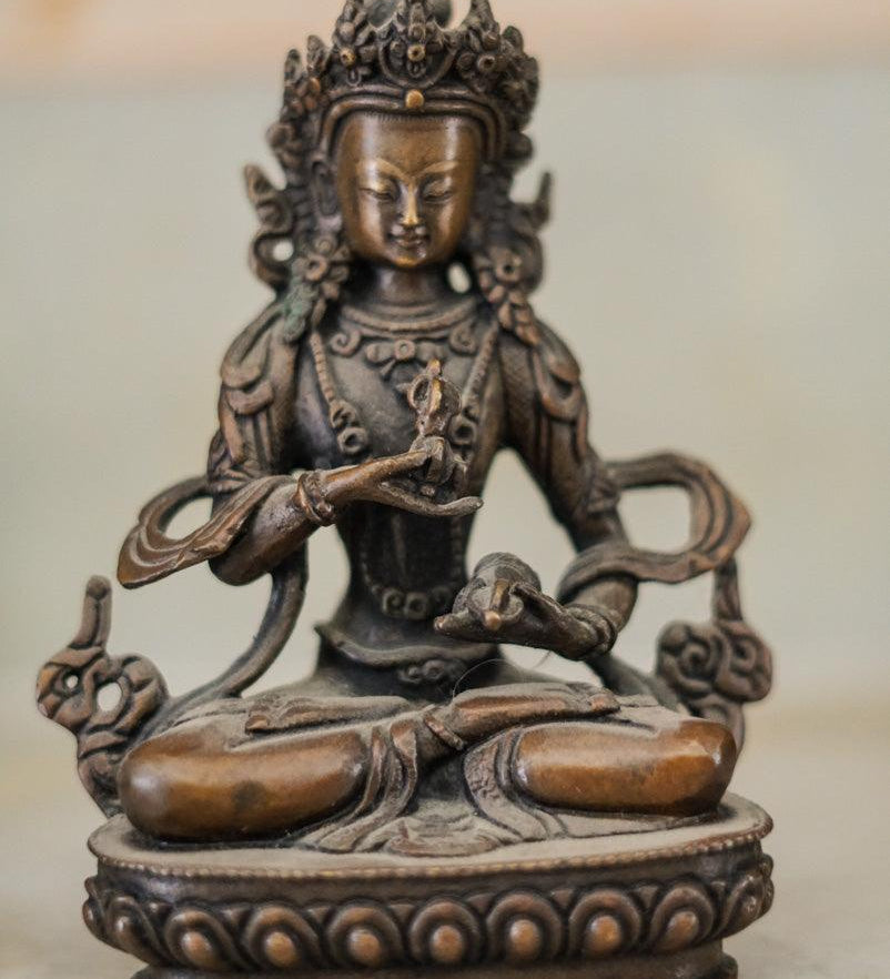 Buy best Oxidized Copper Bajrasattwa Statue for your meditation altar. Statue for positivity. Buy Best Buddha Statue here. Best Buddhist gift or spiritual gifts for your family, friends and loved once. Best gift for decoration