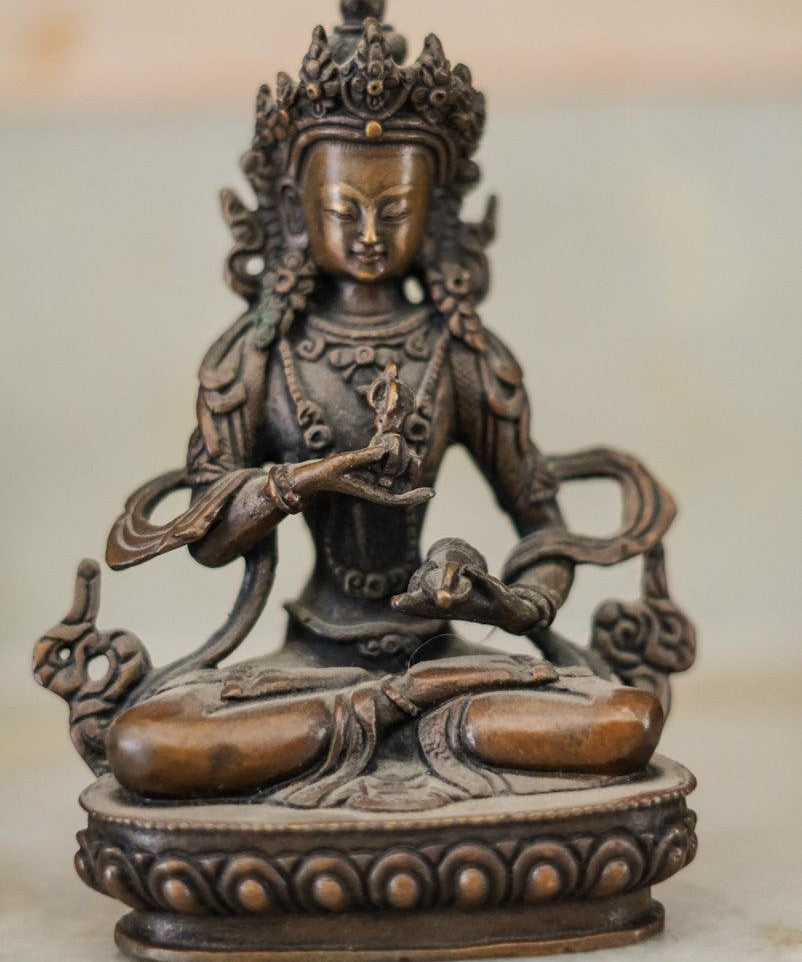 Buy best Oxidized Copper Bajrasattwa Statue for your meditation altar. Statue for positivity. Buy Best Buddha Statue here. Best Buddhist gift or spiritual gifts for your family, friends and loved once. Best gift for decoration