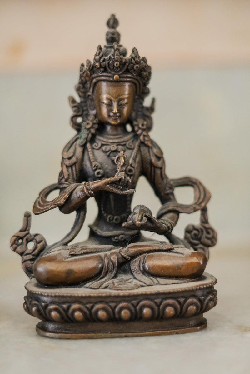 Buy best Oxidized Copper Bajrasattwa Statue for your meditation altar. Statue for positivity. Buy Best Buddha Statue here. Best Buddhist gift or spiritual gifts for your family, friends and loved once. Best gift for decoration