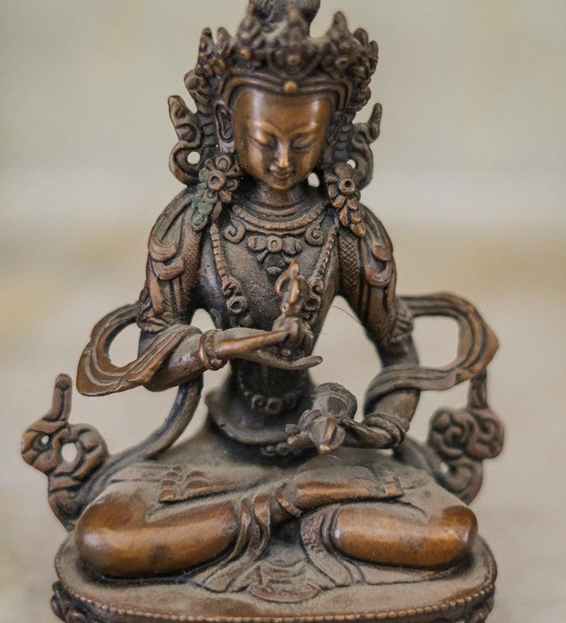 Buy best Oxidized Copper Bajrasattwa Statue for your meditation altar. Statue for positivity. Buy Best Buddha Statue here. Best Buddhist gift or spiritual gifts for your family, friends and loved once. Best gift for decoration
