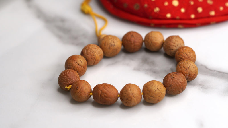 Gift your father a perfect gift set of Tibetan Singing bowl, prayer flag and Bodhi seed bracelet for positive energy.Spiritual gift for positive energy . A gift set with prayer,flag, singing bowl and Boddhi chitta bracelet