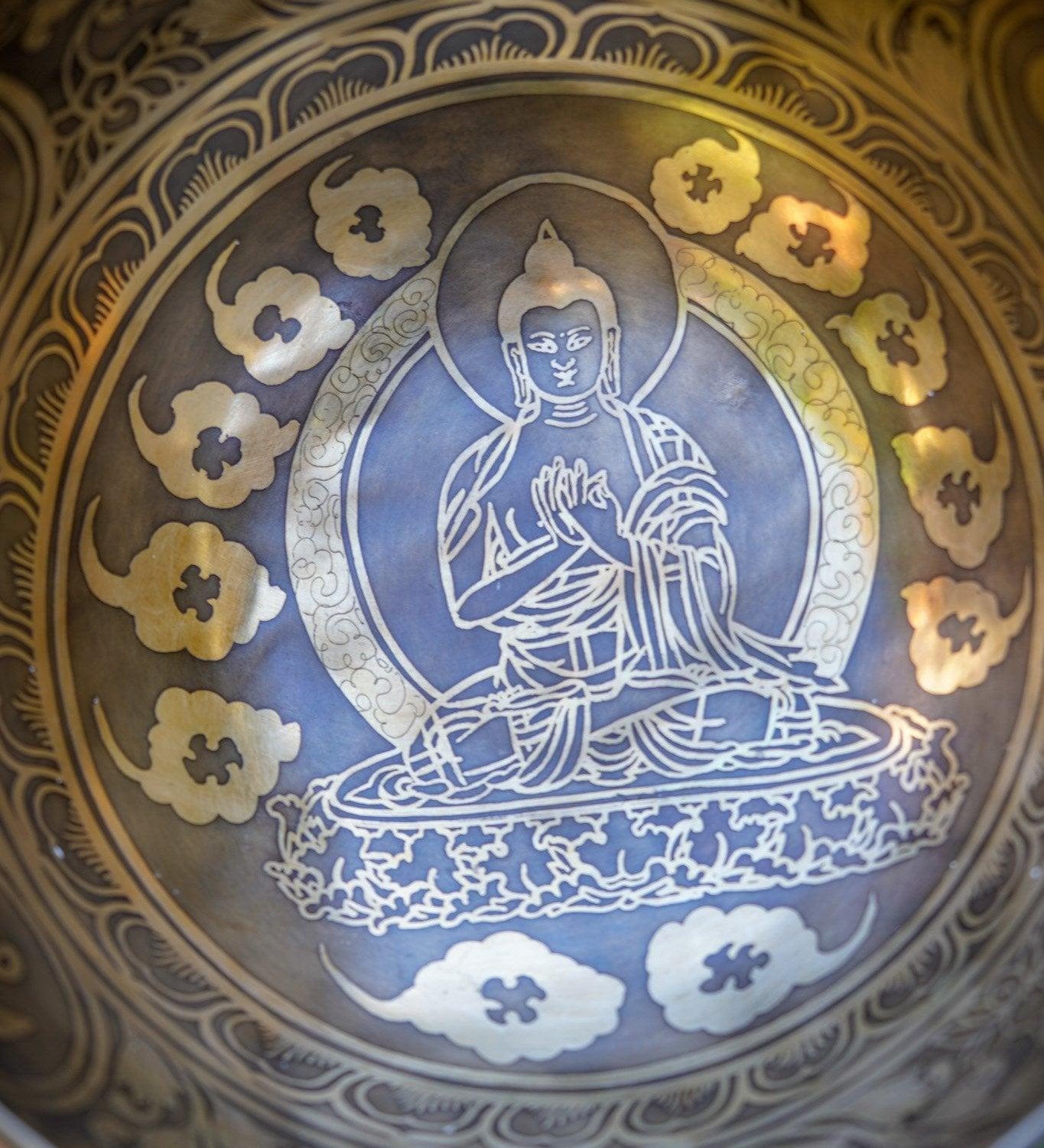 Buddha Singing Bowl for sound healing. A complete set of Singing bowl