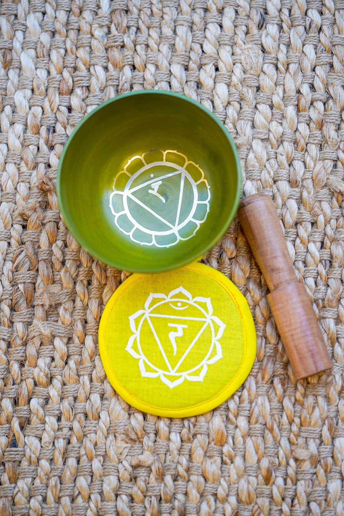 7 Colourful Singing Bowl Chakra Set