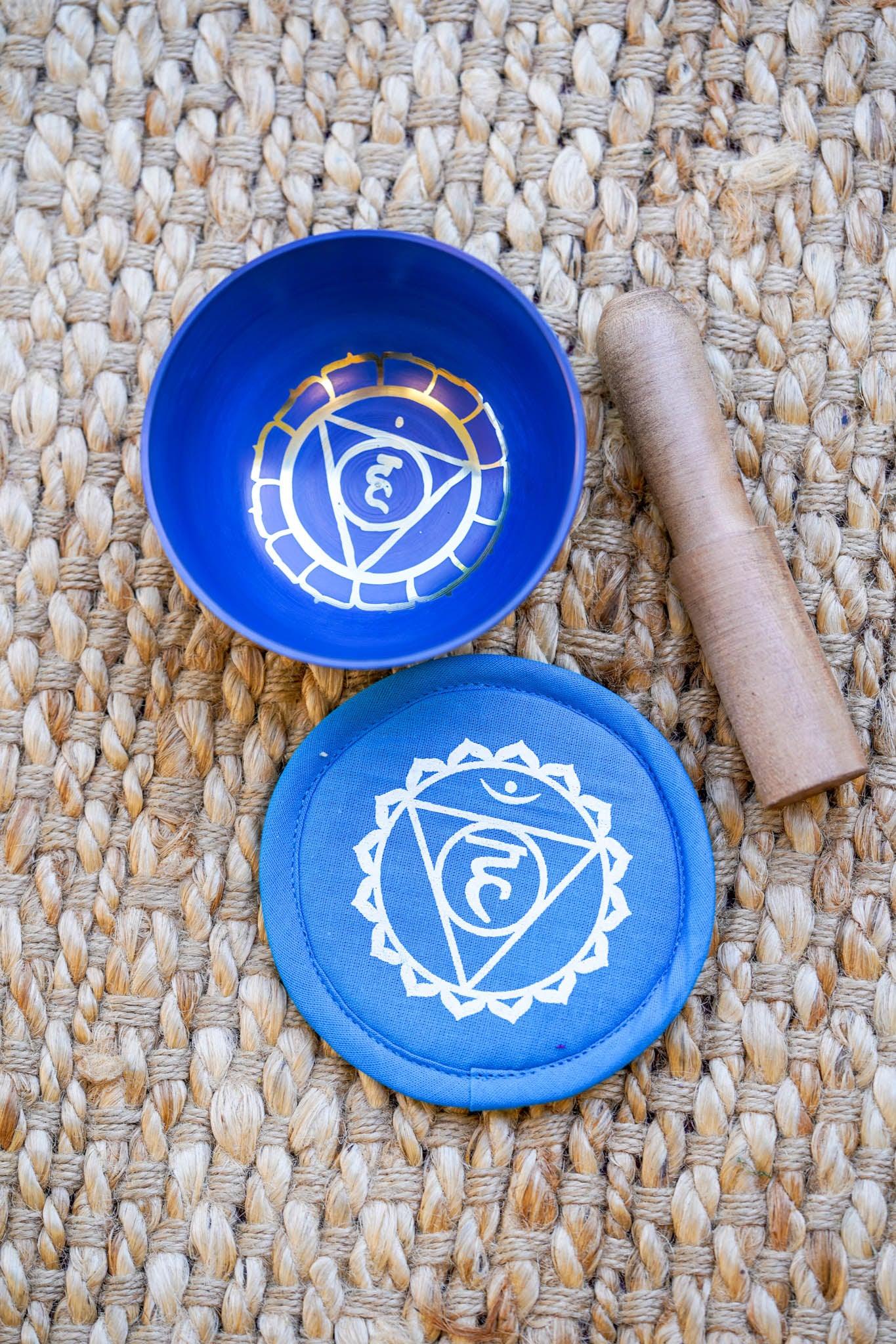 7 Colourful Singing Bowl Chakra Set - Himalayas Shop