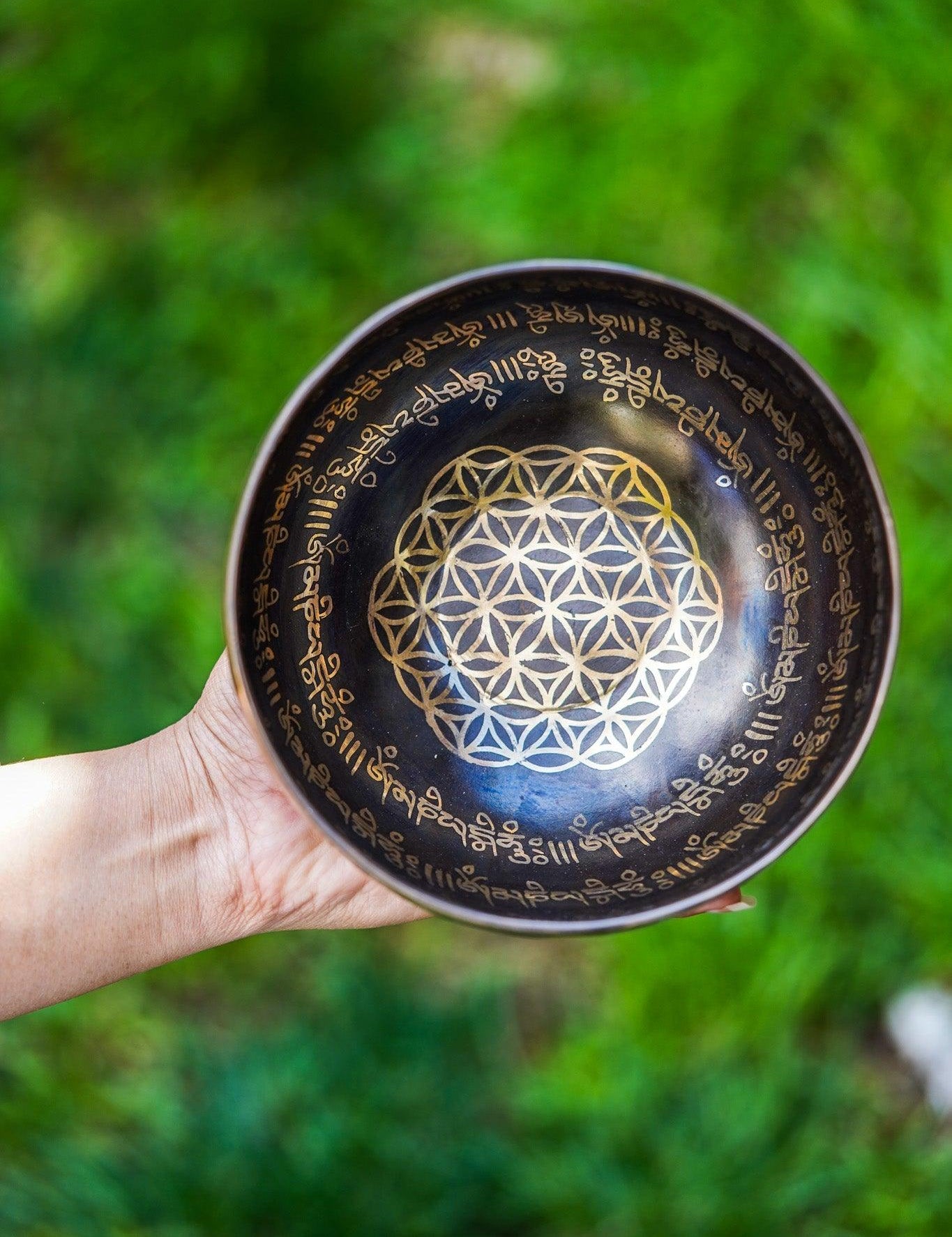 Flower of Life Singing Bowl - HimalayasShop