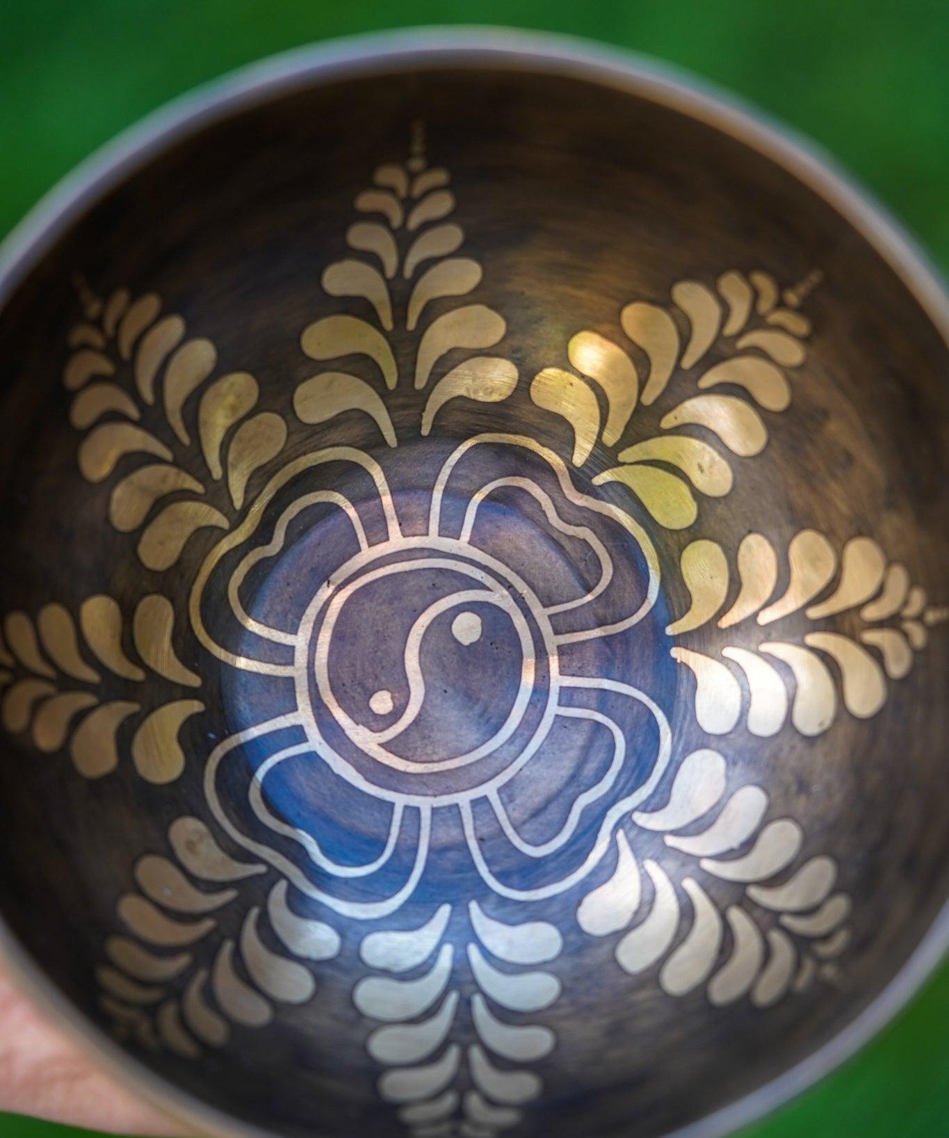 Yin Yang Healing Singing Bowl - HimalayasShop