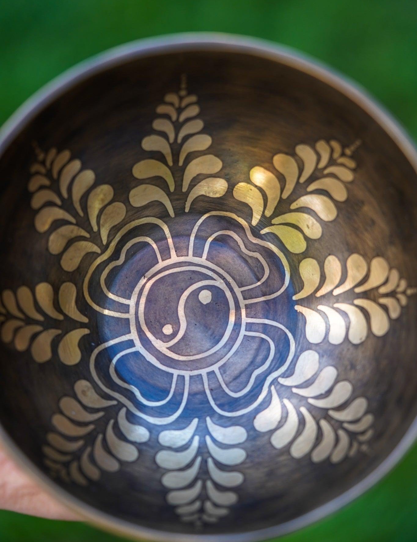Yin Yang Healing Singing Bowl - HimalayasShop