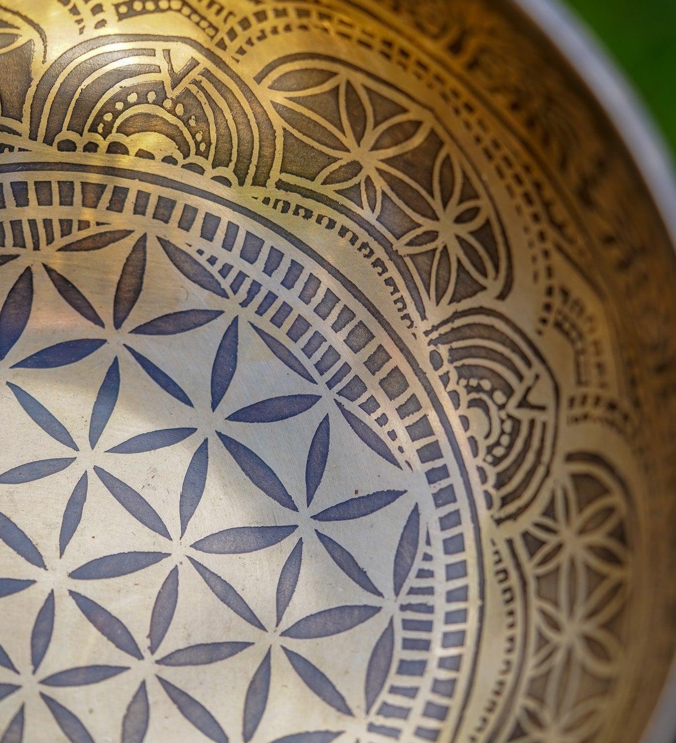 Flower of Life Singing Bowl - Handcrafted Tibetan Bowl