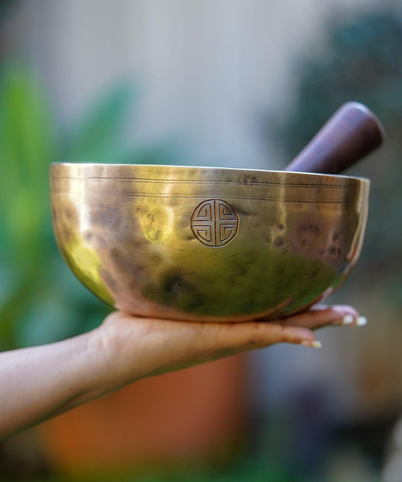 Handmade Tibetan Full Moon Singing Bowl from Himalayas 