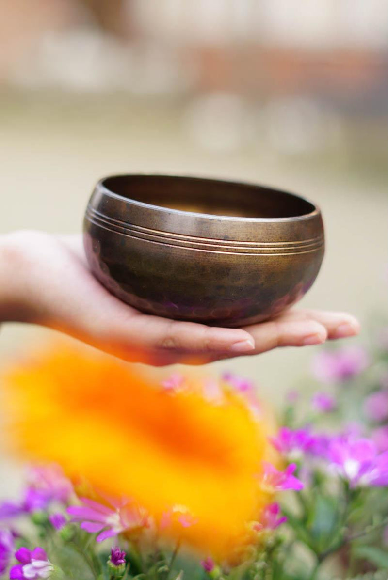 small 4 inch size singing bowl