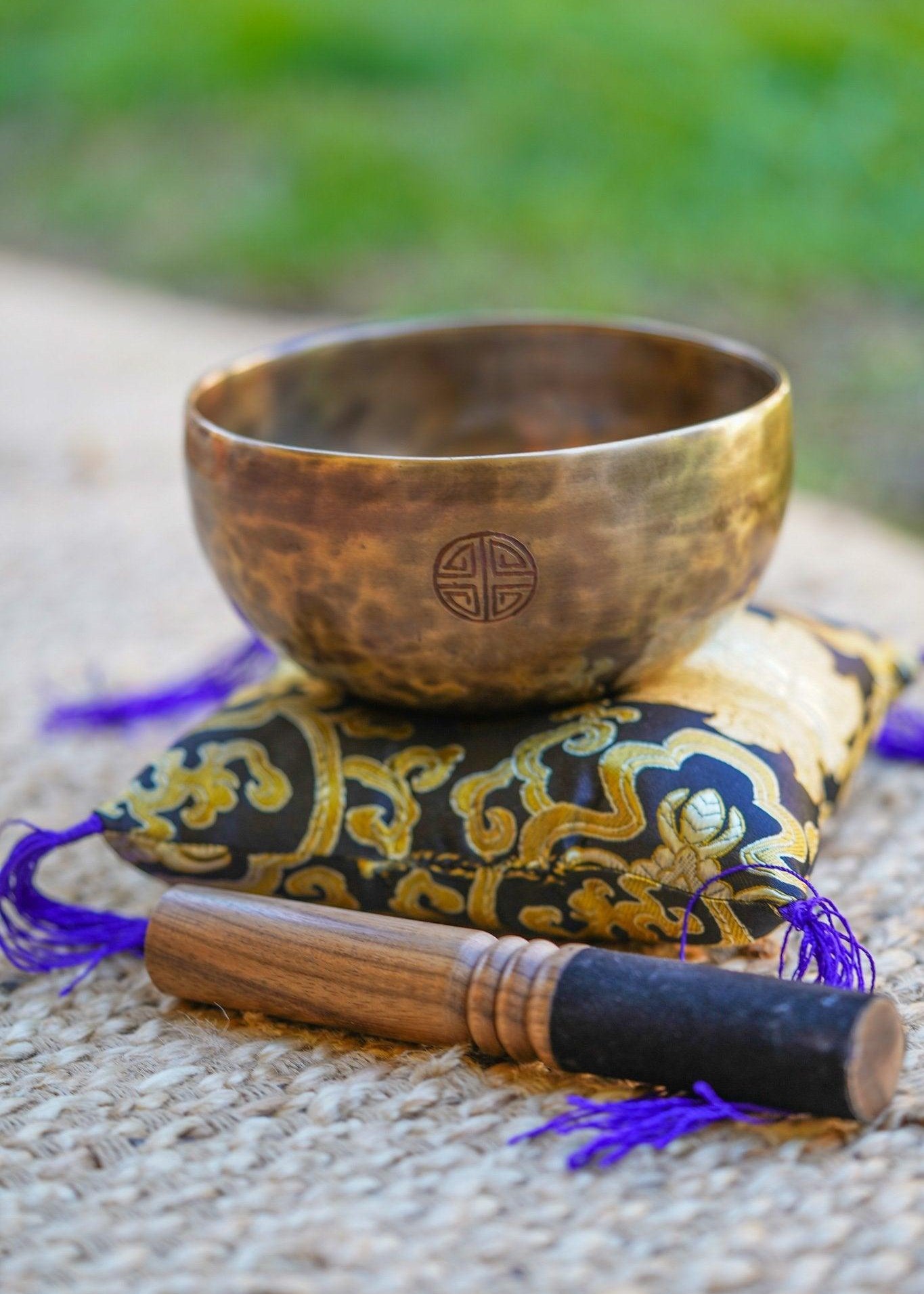 Himalayas Full Moon Singing Bowl - Himalayas Shop