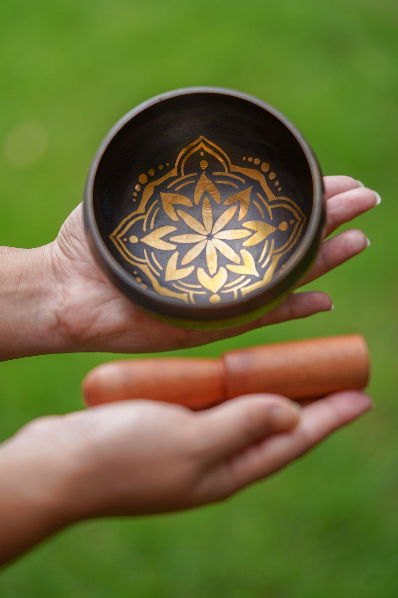 A complete package includes: 1. A 4.5 inch Singing Bowl 2. A resting cushion 3. 1 x wooden stick  Why it is must buy? 1. Elevates of life force. 2. Balance the mind 3. Promotes energy balance in the body. 4. Enhance creativity and focus.
