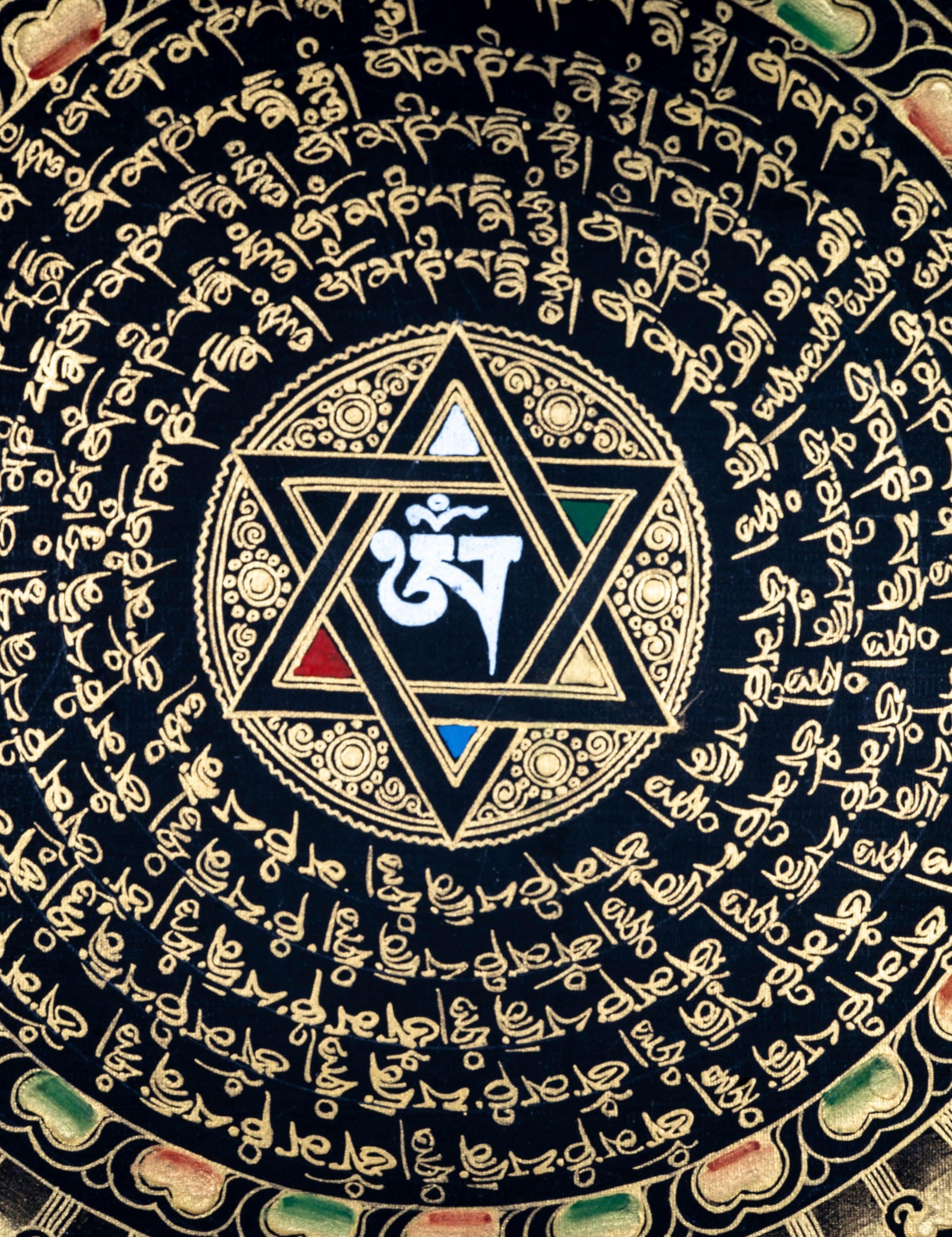 OM Mandala with 8 auspicious Symbol -" The Star" - Himalayas Shop