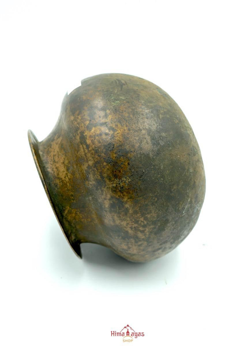 Vintage Bronze cast Antique Water Pot - Himalayas Shop