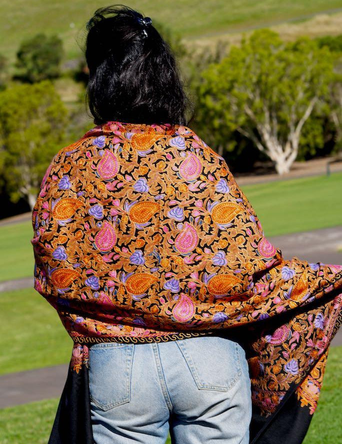 Heavy embroidery vintage paisley design pashmina shawl gives you a classic looks and gets everyone attention!