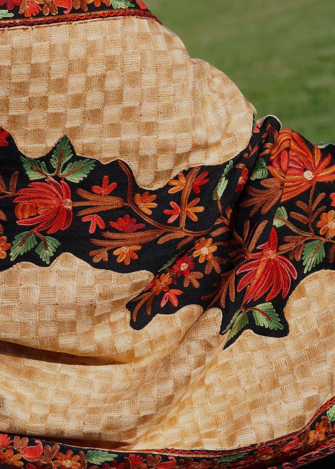 loral Embroidery shawls are elegant for everyday wear. Get the best deal at Himalayasshop.com for the Cashmere Women Shawl.