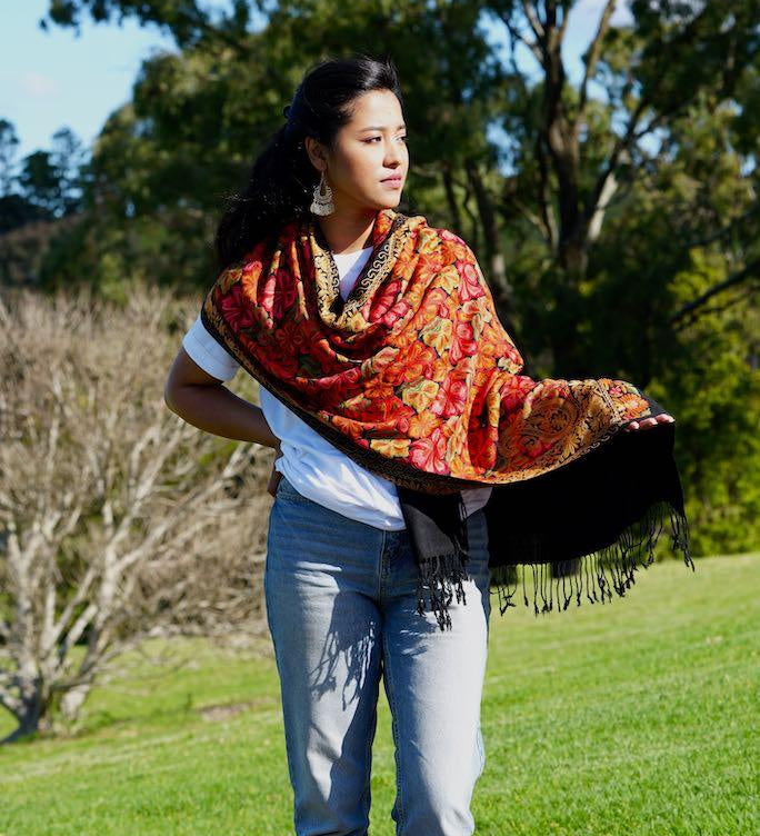 Buy our best hand woven pashmina stole online at lowest price. These Cashmere Embroidery stole has a great design for any wear at any place made ethically by supporting people from Himalayas.