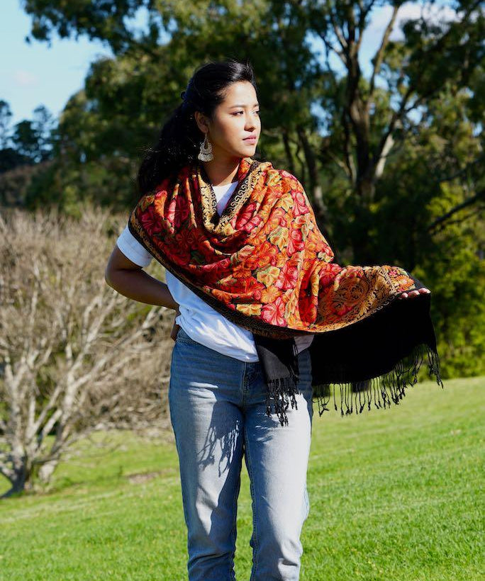 Buy our best hand woven pashmina stole online at lowest price. These Cashmere Embroidery stole has a great design for any wear at any place made ethically by supporting people from Himalayas.