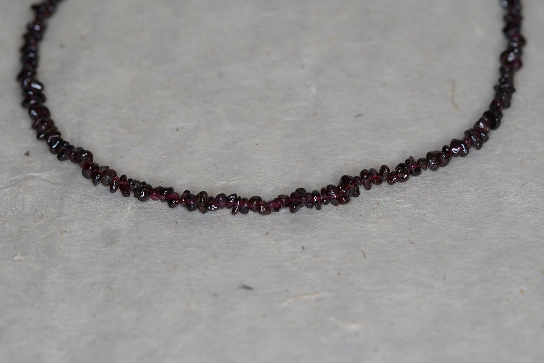 Red Garnet crystal chips necklace wine color 