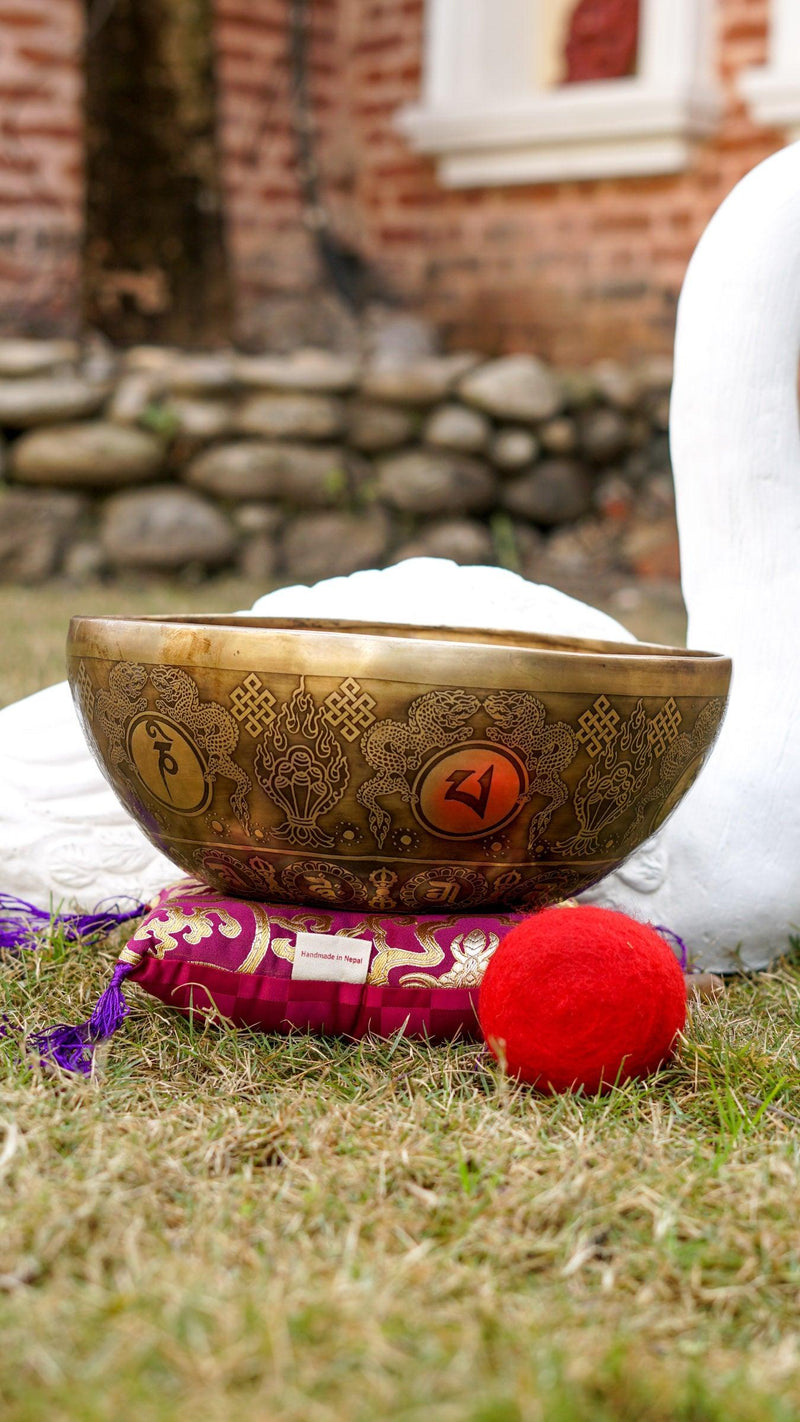 Singing bowl with Green Tara detailed art work. Sound healing special collection Singing bowl