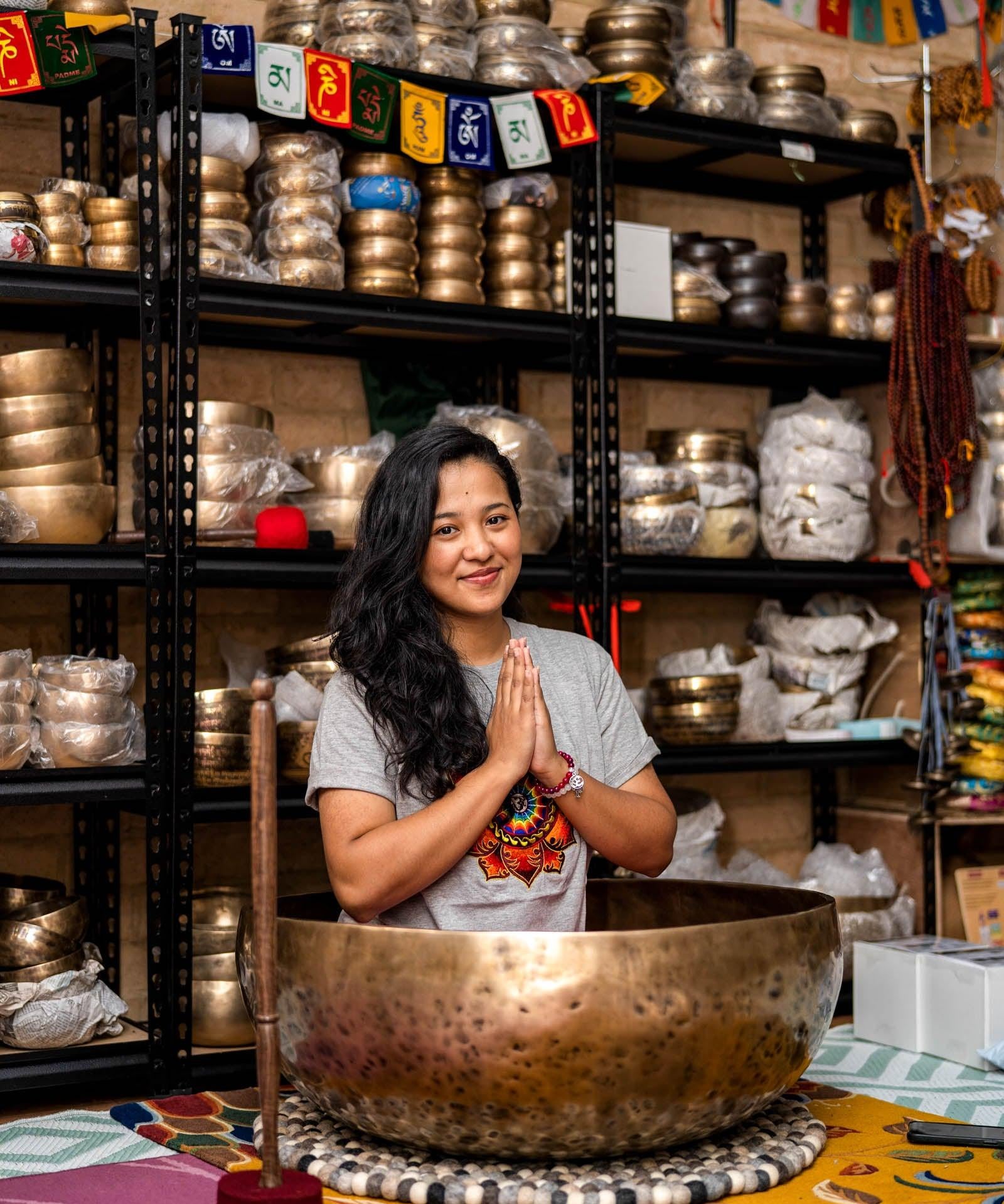 29-inch Singing Bowl from Himalayas - HimalayasShop