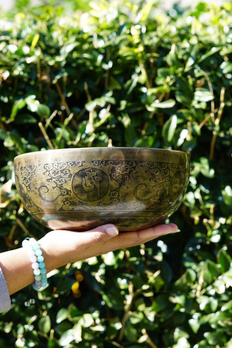 Tibetan Antique Singing Bowl for Chakra healing and balancing