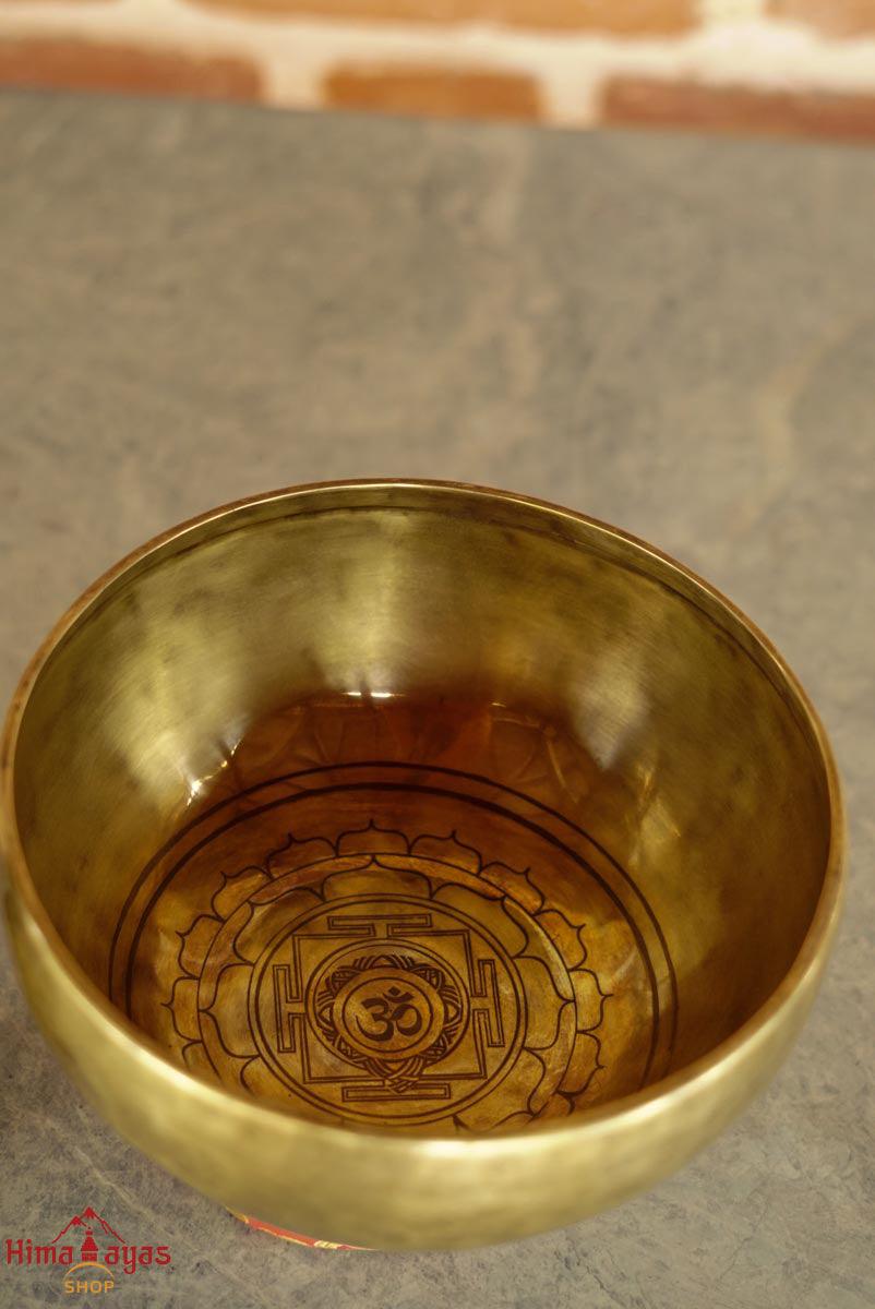 Shop for the best quality singing bowl at Himalayas Shop