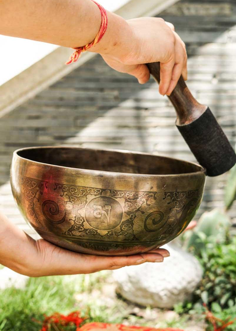 Cosmos Singing Bowl for sound healing and meditation
