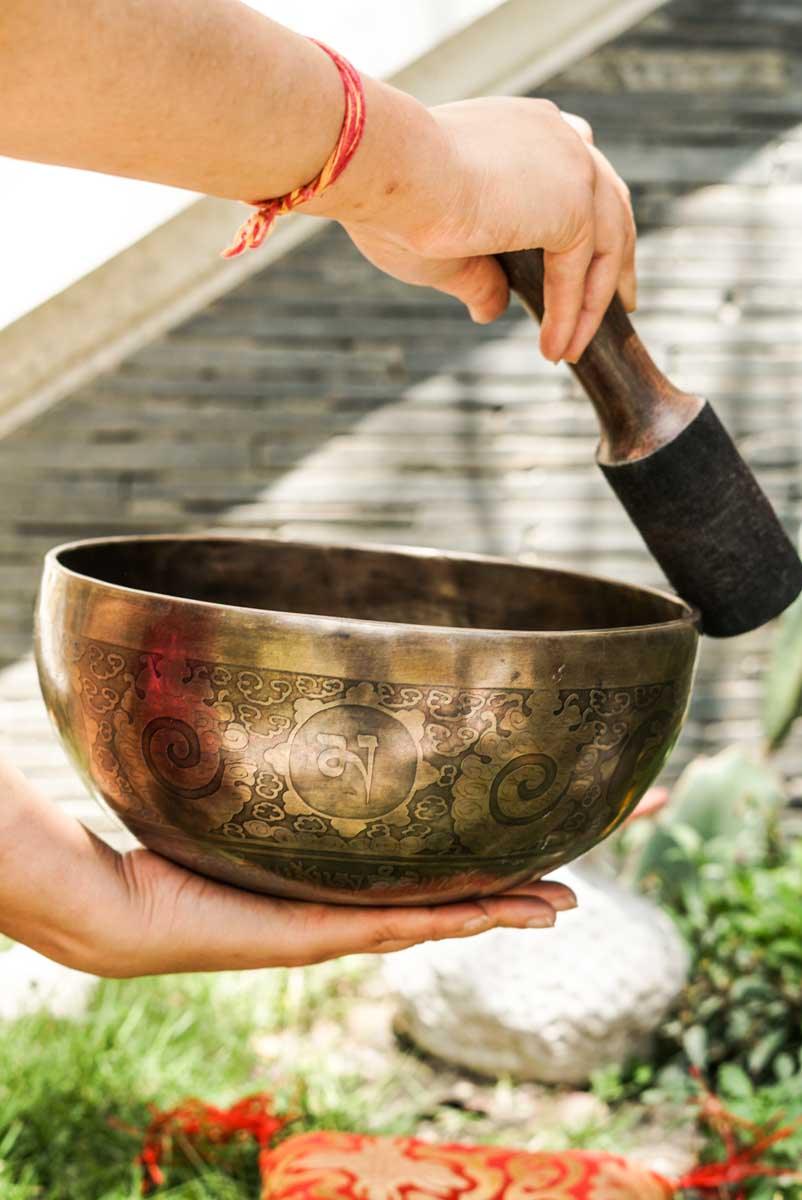 Cosmos Singing Bowl for sound healing and meditation