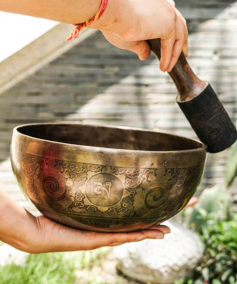 Cosmos Singing Bowl for sound healing and meditation