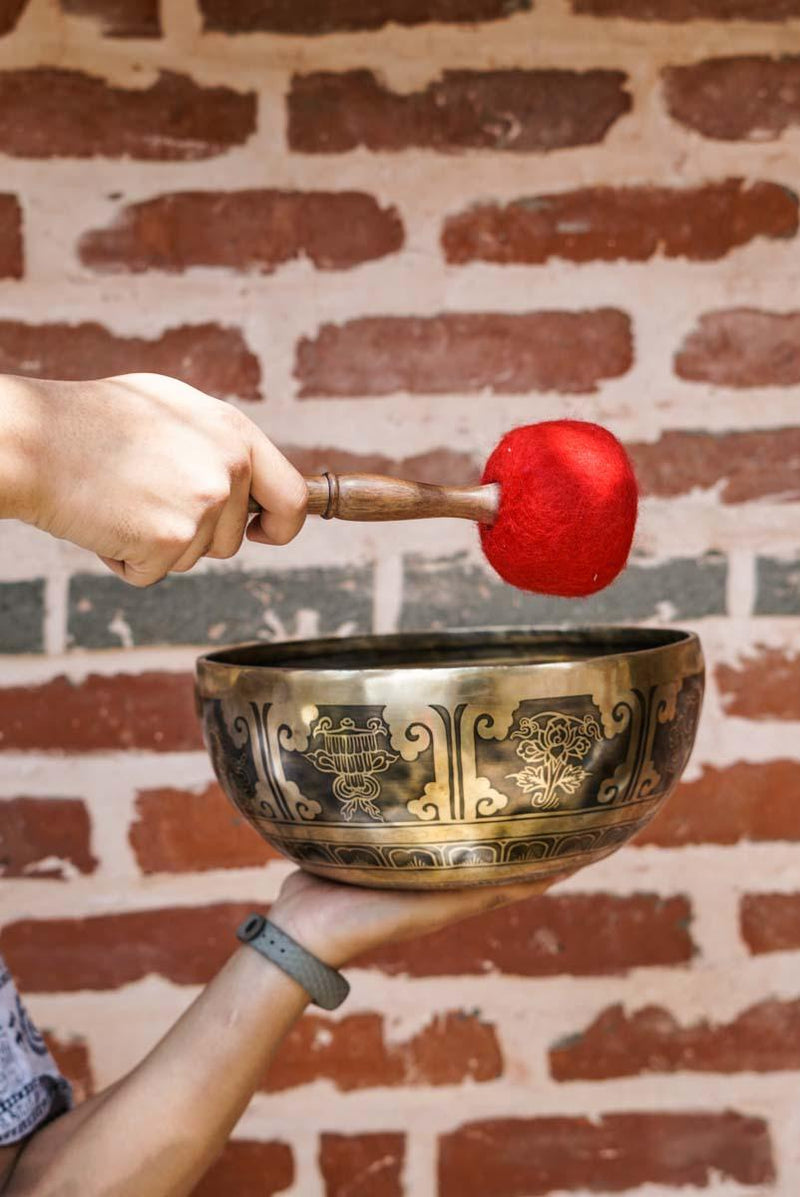 Singing Bowl for healing and meditation. It is also popularly known as Tibetan bowl and meditation bowl . Use it for sound healing, reiki and chakra balance also for meditation.